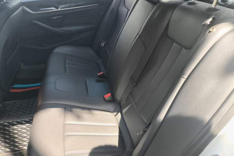 Used BMW 5 Series 2018 525Li M Sport Package Left Rear Seat