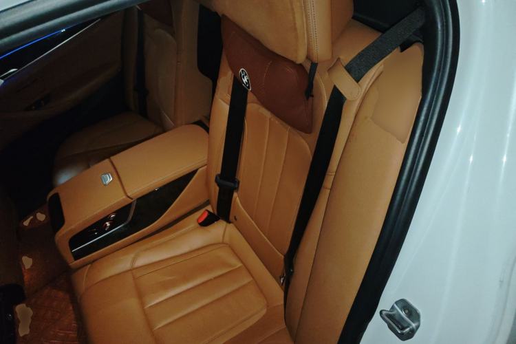 Used BMW 5 Series 2018 Restyled 530Li Leading Edition M Sport Package Left Rear Seat