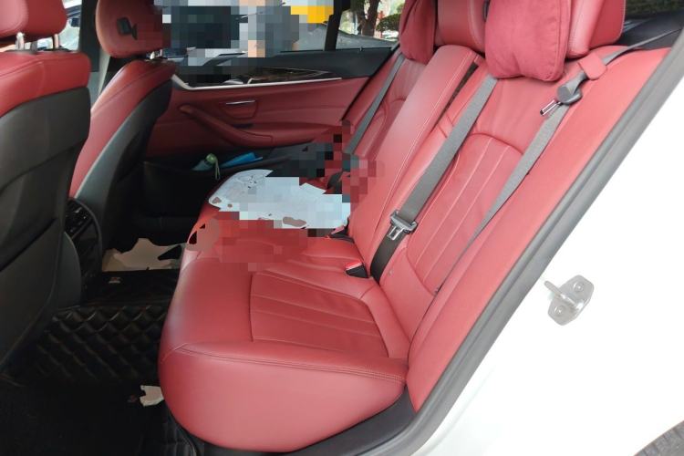 Used BMW 5 Series 2018 530Li Leading Model M Sport Package Left Rear Seat