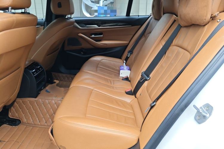 Used BMW 5 Series 2018 530Li Leading Model M Sport Package Left Rear Seat