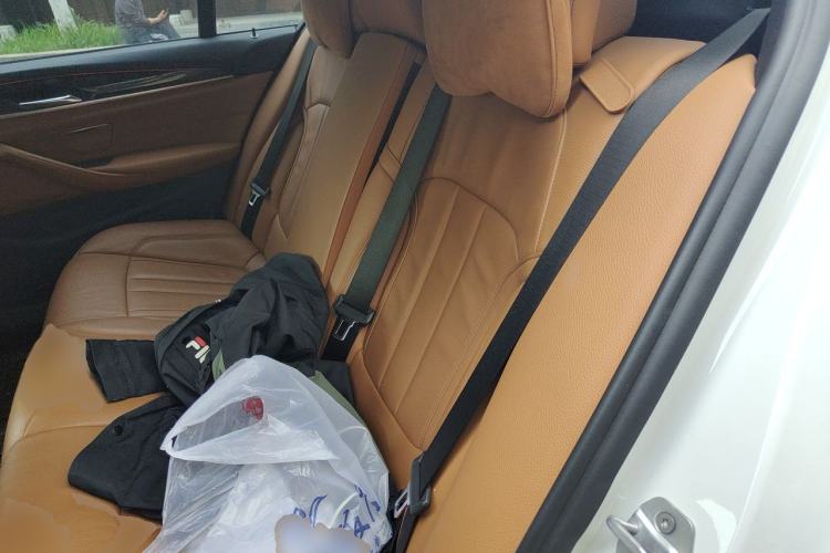 Used BMW 5 Series 2018 530Li Leading Model M Sport Package Left Rear Seat