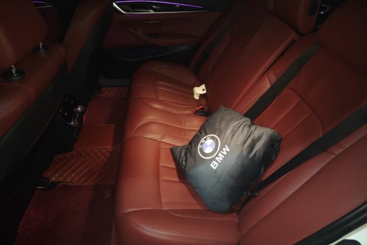 Used BMW 5 Series 2018 530Li Leading Model M Sport Package Left Rear Seat