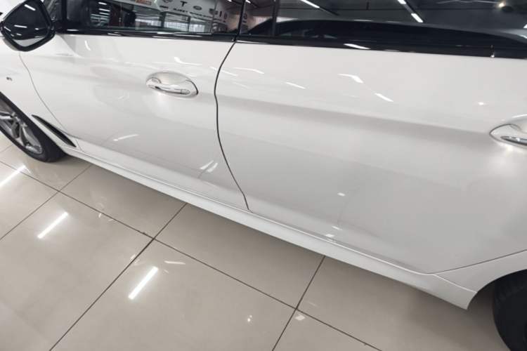 Used BMW 5 Series 2018 525i M Sport Package Left Side Sill