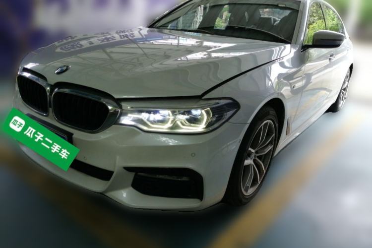 Used BMW 5 Series 2018 525Li M Sport Package Guazi used car, China used car export, Used car for sale, Used cars, Cheapest cars for sale