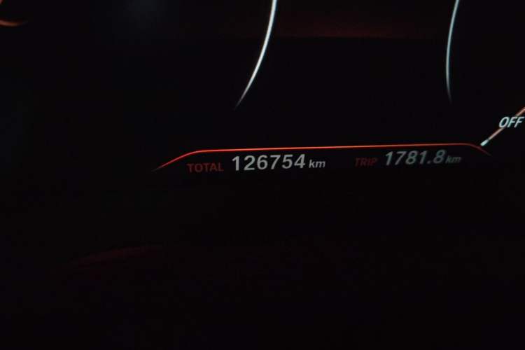 Used BMW 5 Series 2018 530Li Leading Model M Sport Package Odometer Close Up