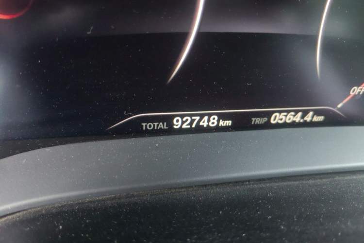 Used BMW 5 Series 2018 525Li M Sport Package Odometer Close Up
