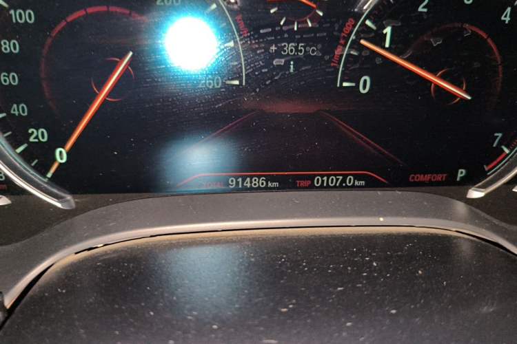Used BMW 5 Series 2018 530Li Luxury Edition M Sport Package Odometer Close Up