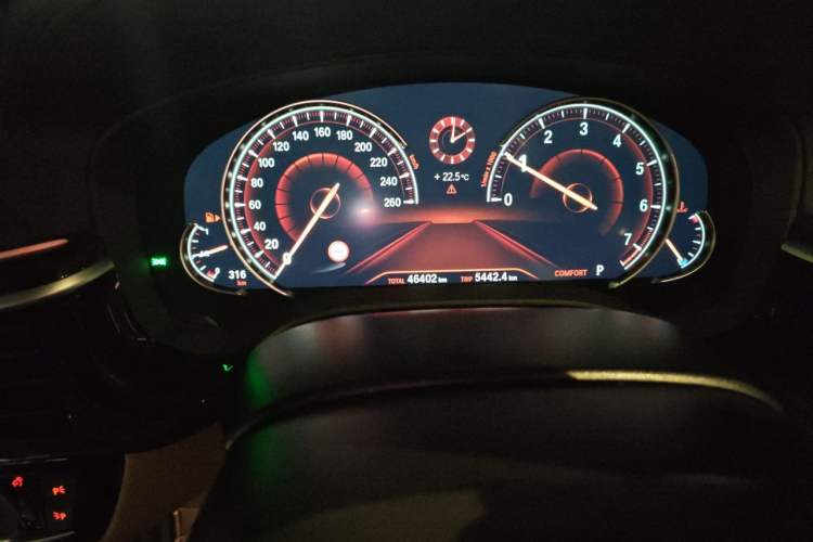 Used BMW 5 Series 2018 Restyled 530Li Luxury Edition M Sport Package Odometer Close Up