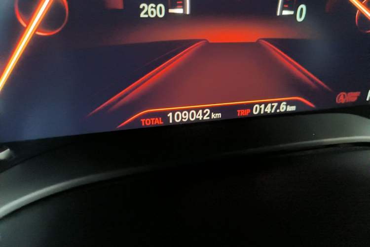 Used BMW 5 Series 2018 525Li M Sport Package Odometer Close Up