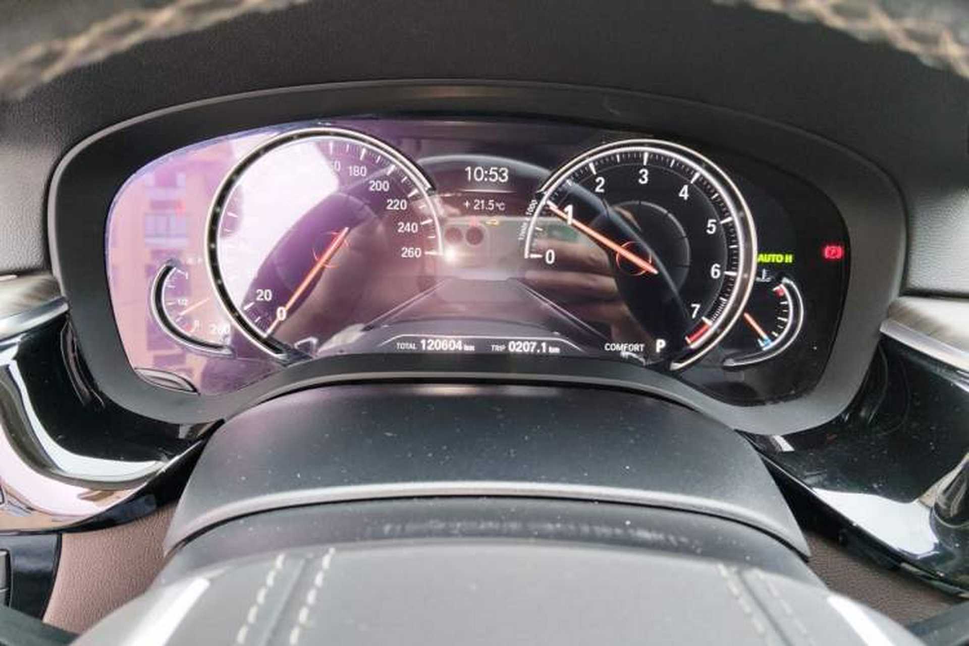 Used BMW 5 Series 2018 Revised Version 530Li Leading Edition Luxury Package Odometer Close Up