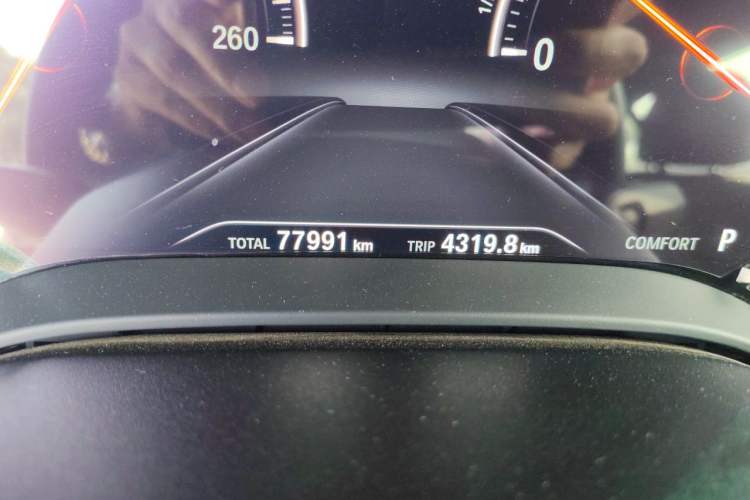 Used BMW 5 Series 2018 525Li M Sport Package Odometer Close Up