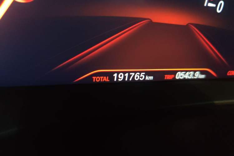 Used BMW 5 Series 2018 525Li Luxury Package Odometer Close Up