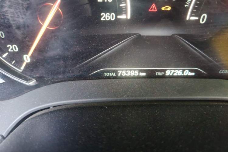 Used BMW 5 Series 2018 Restyled 530Li Leading Edition M Sport Package Odometer Close Up