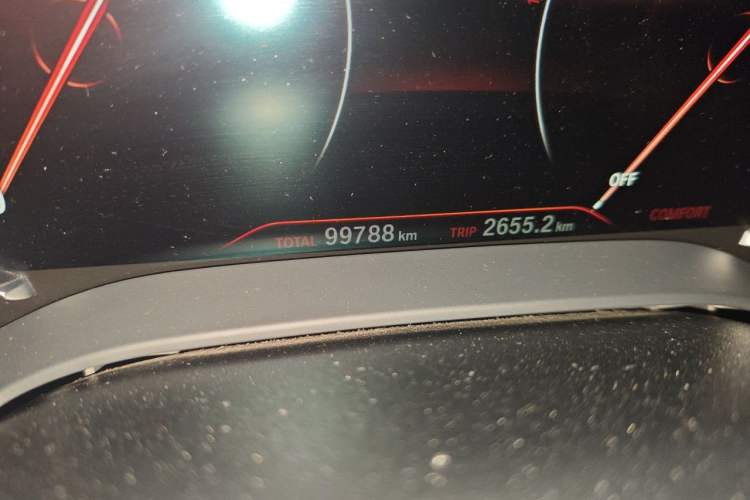 Used BMW 5 Series 2018 Restyled 530Li Luxury Edition M Sport Package Odometer Close Up