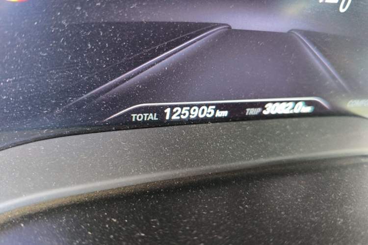 Used BMW 5 Series 2018 525Li M Sport Package Odometer Close Up