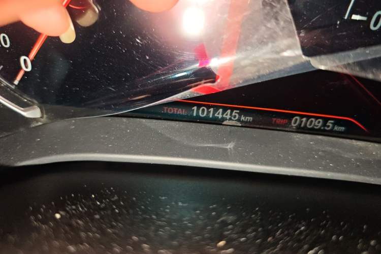 Used BMW 5 Series 2018 525Li M Sport Package Odometer Close Up
