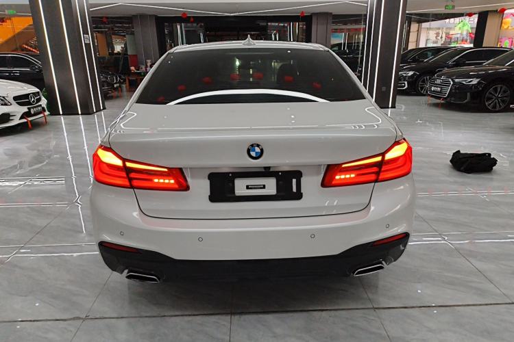 Used BMW 5 Series 2018 Facelifted 530Li xDrive M Sport Package Rear