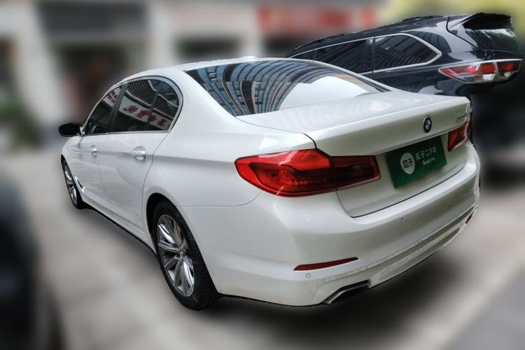 Used BMW 5 Series 2018 528Li Launch Special Edition Rear Left 45 Deg
