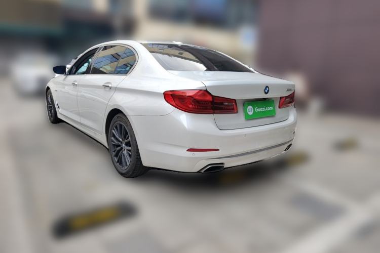Used BMW 5 Series 2018 525Li Luxury Package Rear Left 45 Deg