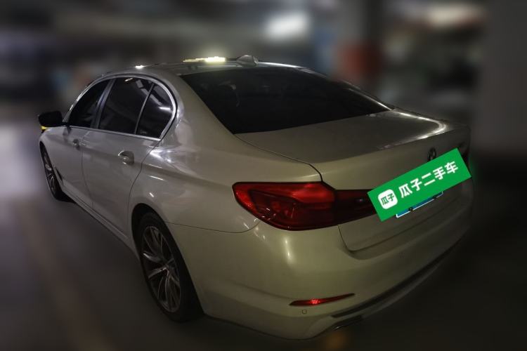 Used BMW 5 Series 2018 528Li Launch Special Edition Rear Left 45 Deg
