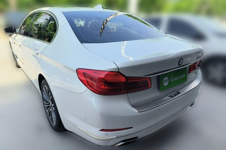 Used BMW 5 Series 2018 Facelifted 530Li Luxury Edition Premium Package Rear Left 45 Deg