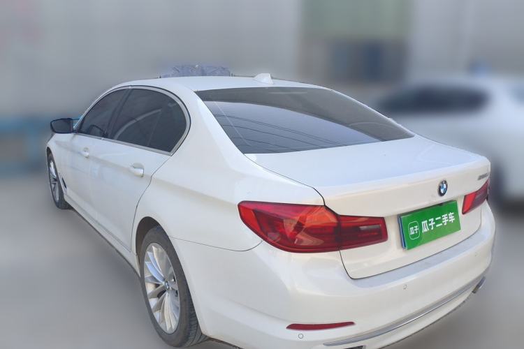 Used BMW 5 Series 2018 525Li Luxury Package Rear Left 45 Deg