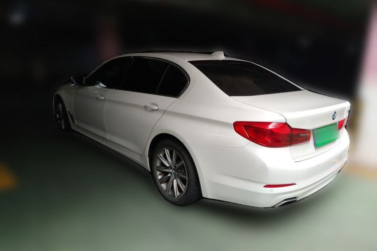 Used BMW 5 Series 2018 528Li Launch Special Edition Rear Left 45 Deg