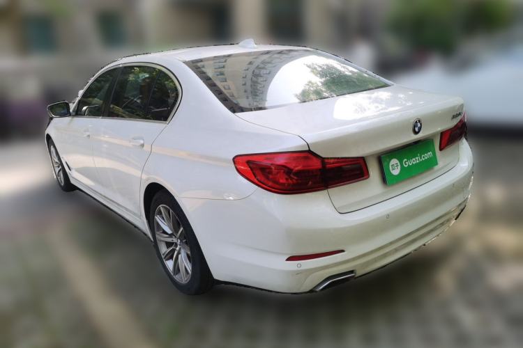Used BMW 5 Series 2018 528Li Launch Special Edition Rear Left 45 Deg