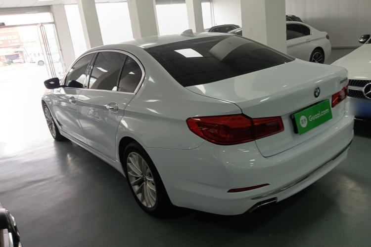 Used BMW 5 Series 2018 525Li Luxury Package Rear Left 45 Deg
