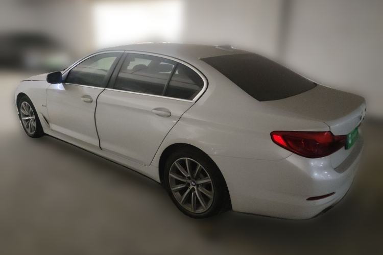 Used BMW 5 Series 2018 528Li Launch Special Edition Rear Left 45 Deg