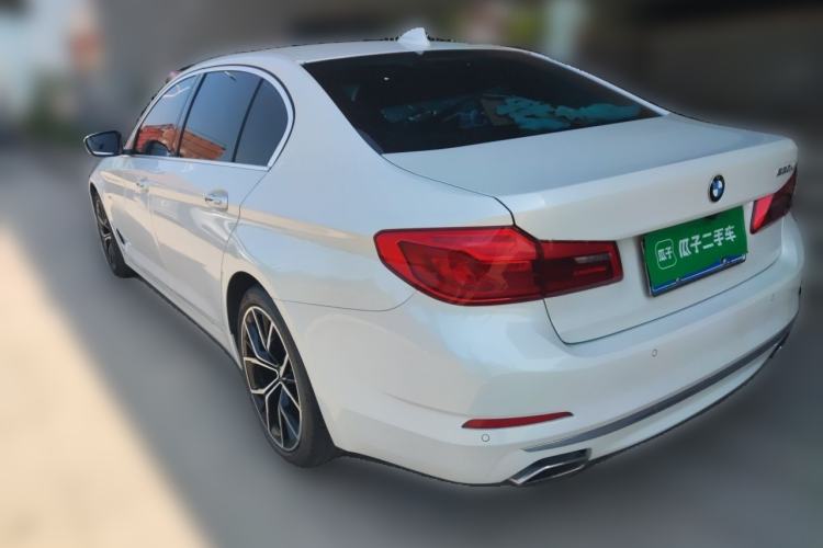 Used BMW 5 Series 2018 525Li Luxury Package Rear Left 45 Deg