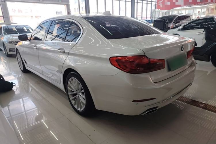 Used BMW 5 Series 2018 525Li Luxury Package Rear Left 45 Deg