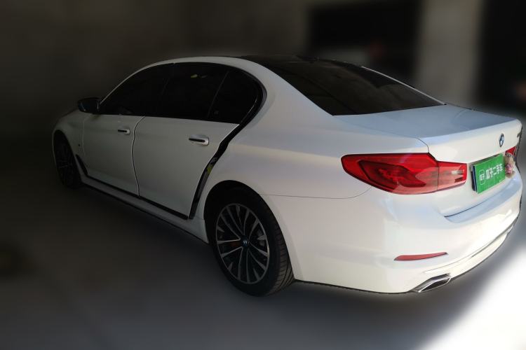Used BMW 5 Series 2018 525Li Luxury Package Rear Left 45 Deg