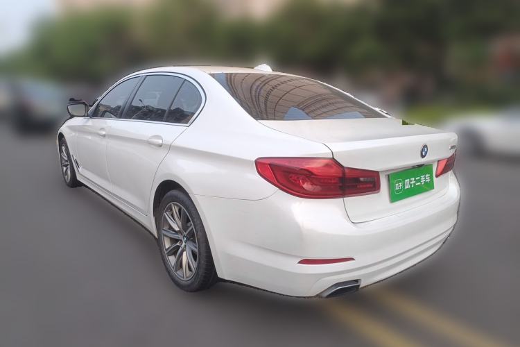 Used BMW 5 Series 2018 528Li Launch Special Edition Rear Left 45 Deg