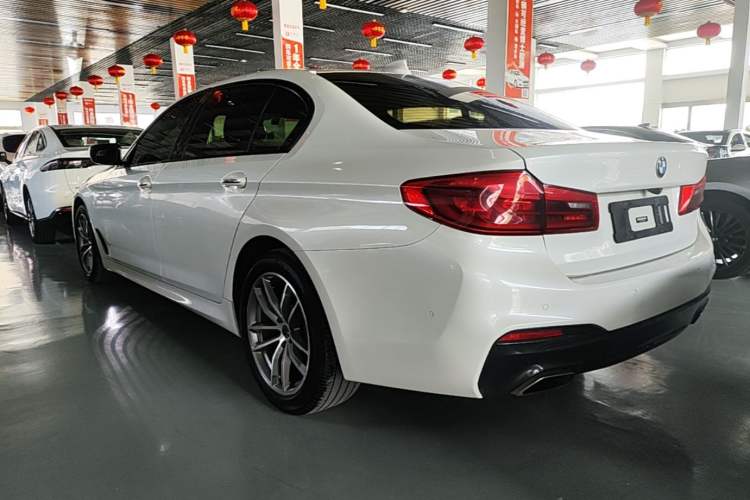 Used BMW 5 Series 2018 525Li M Sport Package Rear Left 45 Deg