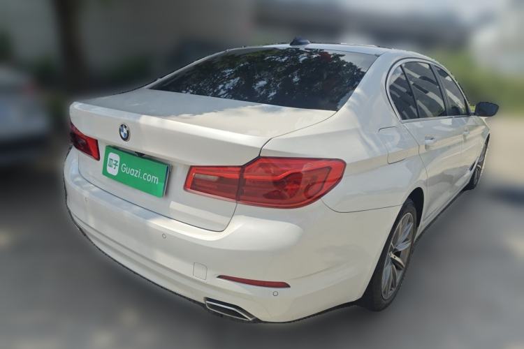 Used BMW 5 Series 2018 528Li Launch Special Edition Rear Right 45 Deg