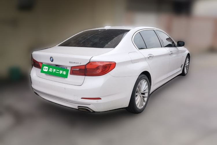 Used BMW 5 Series 2018 525Li Luxury Package Rear Right 45 Deg