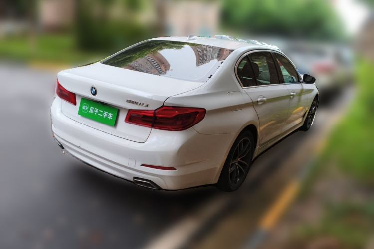 Used BMW 5 Series 2018 528Li Launch Special Edition Rear Right 45 Deg