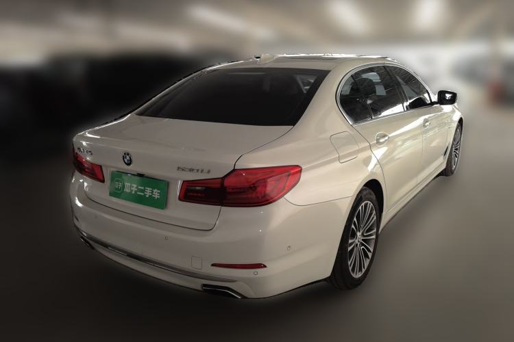 Used BMW 5 Series 2018 Facelifted 530Li Luxury Edition Premium Package Rear Right 45 Deg