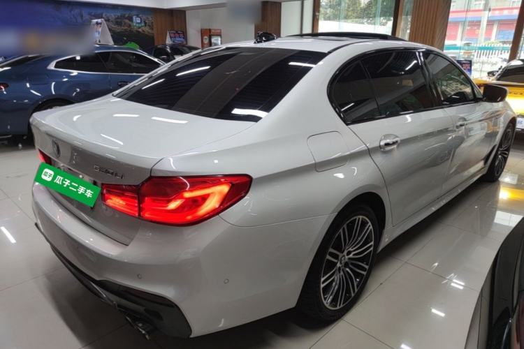 Used BMW 5 Series 2018 530Li Luxury Edition M Sport Package Rear Right 45 Deg