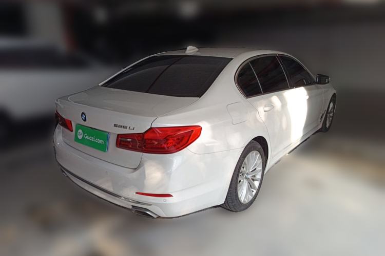 Used BMW 5 Series 2018 525Li Luxury Package Rear Right 45 Deg