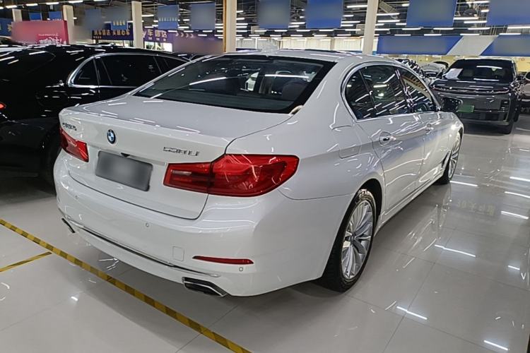 Used BMW 5 Series 2018 530Li Leading Edition Luxury Package Rear Right 45 Deg