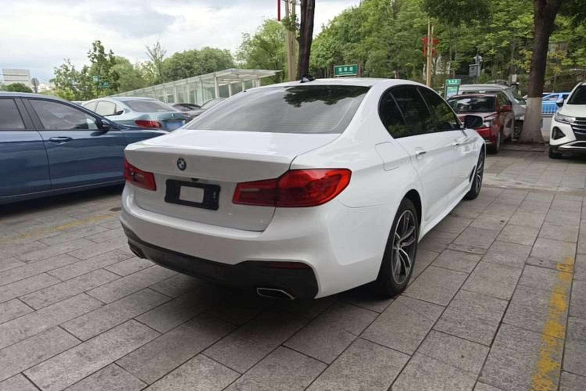 Used BMW 5 Series 2018 525Li M Sport Package Rear Right 45 Deg