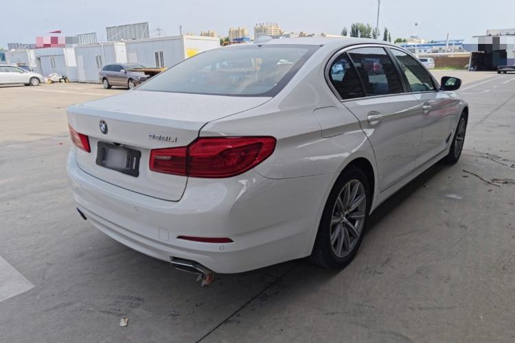 Used BMW 5 Series 2018 528Li Launch Special Edition Rear Right 45 Deg