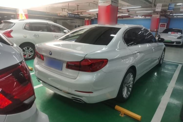 Used BMW 5 Series 2018 Revised Version 530Li Leading Edition Luxury Package Rear Right 45 Deg