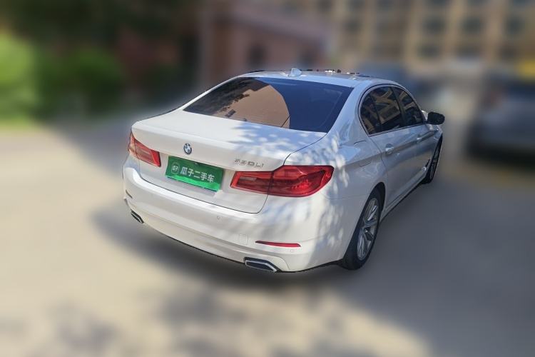 Used BMW 5 Series 2018 528Li Launch Special Edition Rear Right 45 Deg