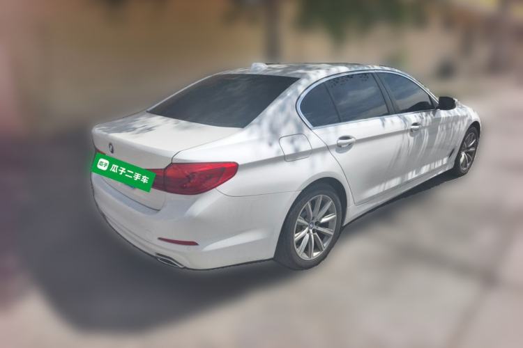 Used BMW 5 Series 2018 528Li Launch Special Edition Rear Right 45 Deg