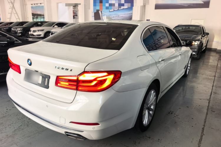 Used BMW 5 Series 2018 Revised Version 530Li Leading Edition Luxury Package Rear Right 45 Deg