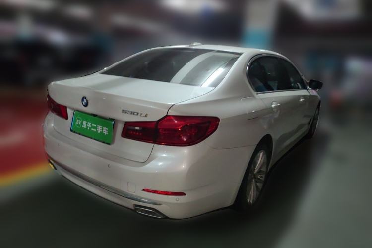 Used BMW 5 Series 2018 530Li Leading Edition Luxury Package Rear Right 45 Deg