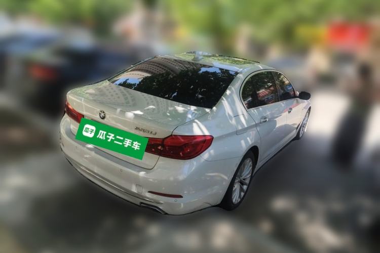 Used BMW 5 Series 2018 530Li xDrive Luxury Package Rear Right 45 Deg